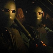 点击查看图片 逃出水泥地 Dragged Across Concrete