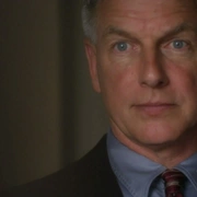 点击查看图片 海军罪案调查处 第一季 NCIS: Naval Criminal Investigative Service Season 1