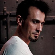 点击查看图片 越狱 第一季 Prison Break Season 1