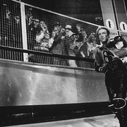 点击查看图片 疯狂轮滑 Rollerball