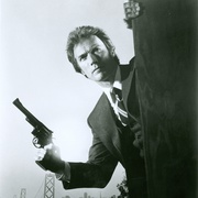 点击查看图片 全面追捕令 The Enforcer