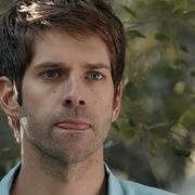 点击查看图片 醉饿游戏 The Hungover Games