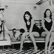 点击查看图片 姐妹情仇 Sisters