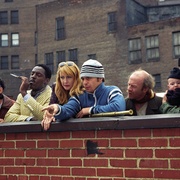 欢迎来到科林伍德 Welcome to Collinwood