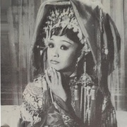 点击查看图片 艳女还魂 豔女還魂