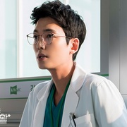 机智医生生活 슬기로운 의사생활