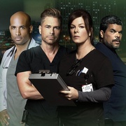 点击查看图片 黑色警报 第三季 Code Black Season 3