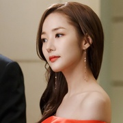 点击查看图片 金秘书为何那样 김비서가 왜 그럴까