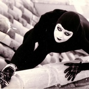 点击查看图片 吸血鬼 Les Vampires