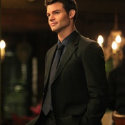 点击查看图片 吸血鬼日记 第三季 The Vampire Diaries Season 3