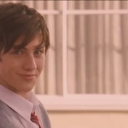点击查看图片 青春爱欲吻 Angus, Thongs and Perfect Snogging