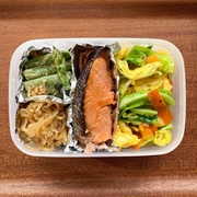 点击查看图片 昨日的美食 きのう何食べた?