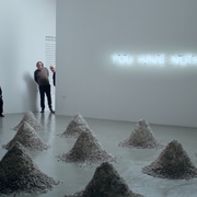点击查看图片 方形 The Square