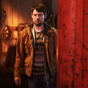 点击查看图片 驱魔浪人 第二季 Outcast Season 2