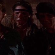 捉鬼小灵精 The Lost Boys