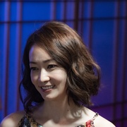 同学麦娜丝 同學麥娜絲
