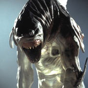 点击查看图片 深海异种 Creature