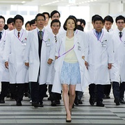 点击查看图片 X医生:外科医生大门未知子 第4季 ドクターX~外科医・大門未知子~ 第4期