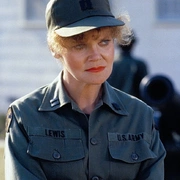 点击查看图片 小迷糊当大兵 Private Benjamin