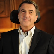 点击查看图片 触不可及 Intouchables