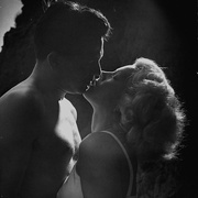 点击查看图片 邮差总按两次铃 The Postman Always Rings Twice