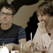 点击查看图片 星期五晚餐 第一季 Friday Night Dinner Season 1