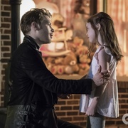 点击查看图片 初代吸血鬼 第四季 The Originals Season 4