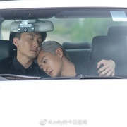 点击查看图片 反黑路人甲