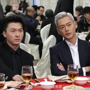 点击查看图片 反黑路人甲