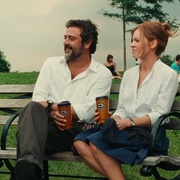 入侵隐私 The Resident