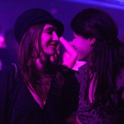 点击查看图片 我非笼鸟 Lost Girls and Love Hotels