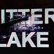 苦湖 Bitter Lake