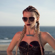 点击查看图片 霓虹恶魔 The Neon Demon