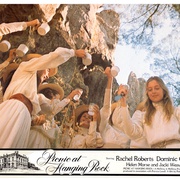 点击查看图片 悬崖上的野餐 Picnic at Hanging Rock