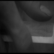 点击查看图片 梳子 The Comb