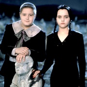 点击查看图片 亚当斯一家 The Addams Family