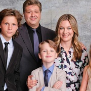 小谢尔顿 第四季 Young Sheldon Season 4