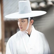 夜行书生 밤을 걷는 선비