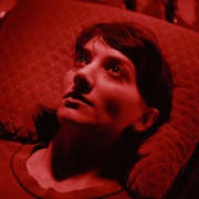 点击查看图片 独自夜归的女孩 A Girl Walks Home Alone at Night