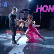 点击查看图片 热舞甜心3 Honey 3