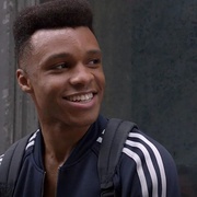 点击查看图片 姿态 第二季 Pose Season 2