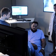 点击查看图片 驻院医生 第三季 The Resident Season 3
