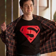 点击查看图片 超人前传 第十季 Smallville Season 10