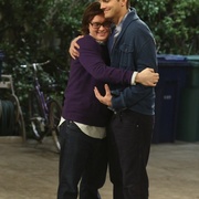 点击查看图片 好汉两个半 第十一季 Two and a Half Men Season 11