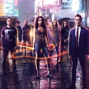 点击查看图片 穿越者 第三季 Travelers Season 3