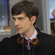 点击查看图片 谍影迷情 第一季 Covert Affairs Season 1