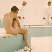 点击查看图片 500年后 THX 1138