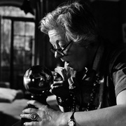 点击查看图片 欢乐的精灵 Blithe Spirit