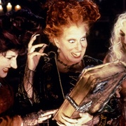 点击查看图片 女巫也疯狂 Hocus Pocus