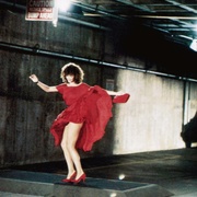 点击查看图片 红衣女郎 The Woman in Red